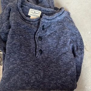 L.L. Bean Men's Blue Sweater